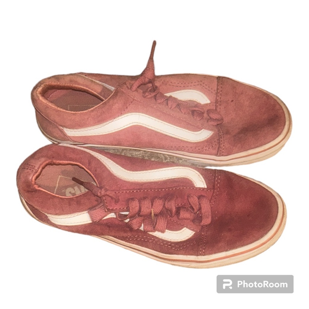 Vans - Picture 2 of 3